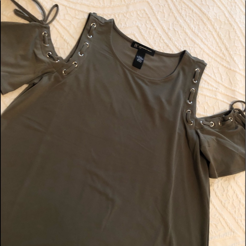 NWT INC cold shoulder Blouse